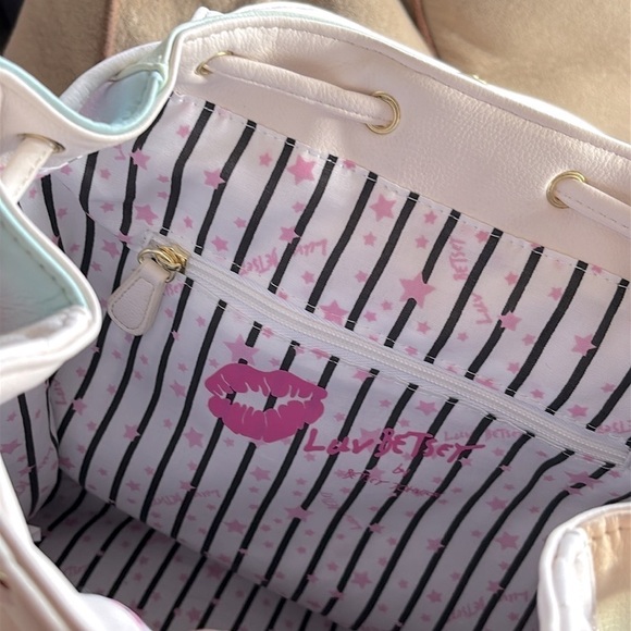 NWT Betsey Johnson Kitty Cat Unicorn Pastel Ombre Large Drawstring Backpack main image 6